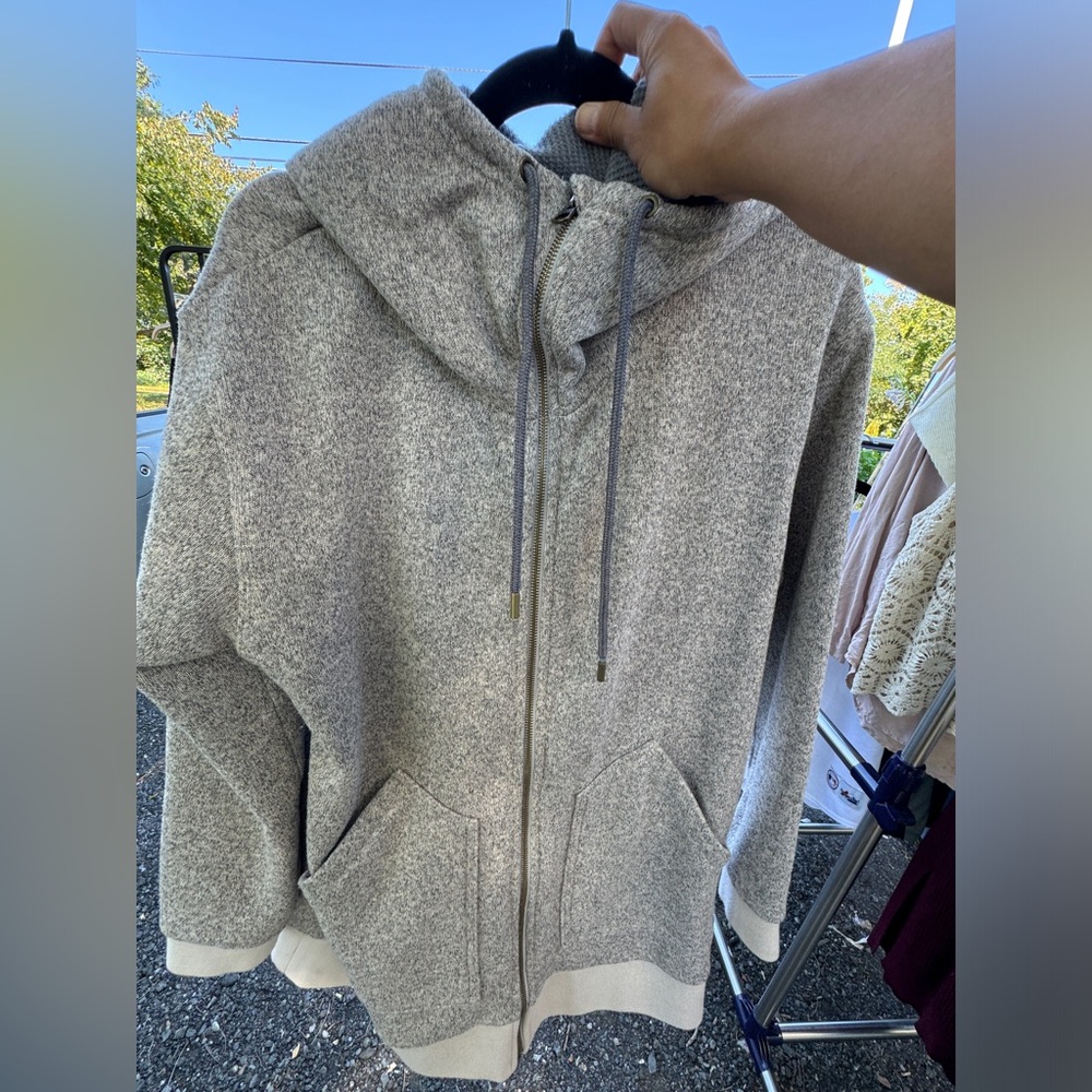 Burton long sweatshirt